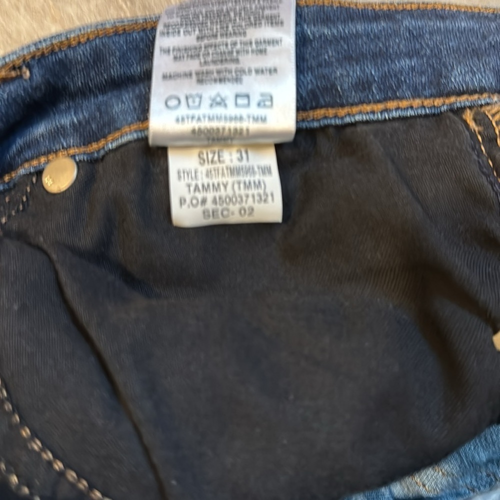 Joe’s Jeans - Style Tammy - Picture 4 of 4